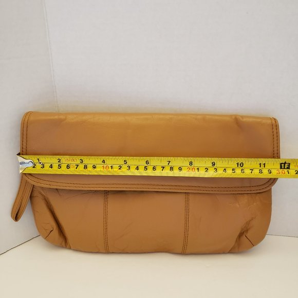 Vintage Fold Over Clutch - Picture 3 of 10